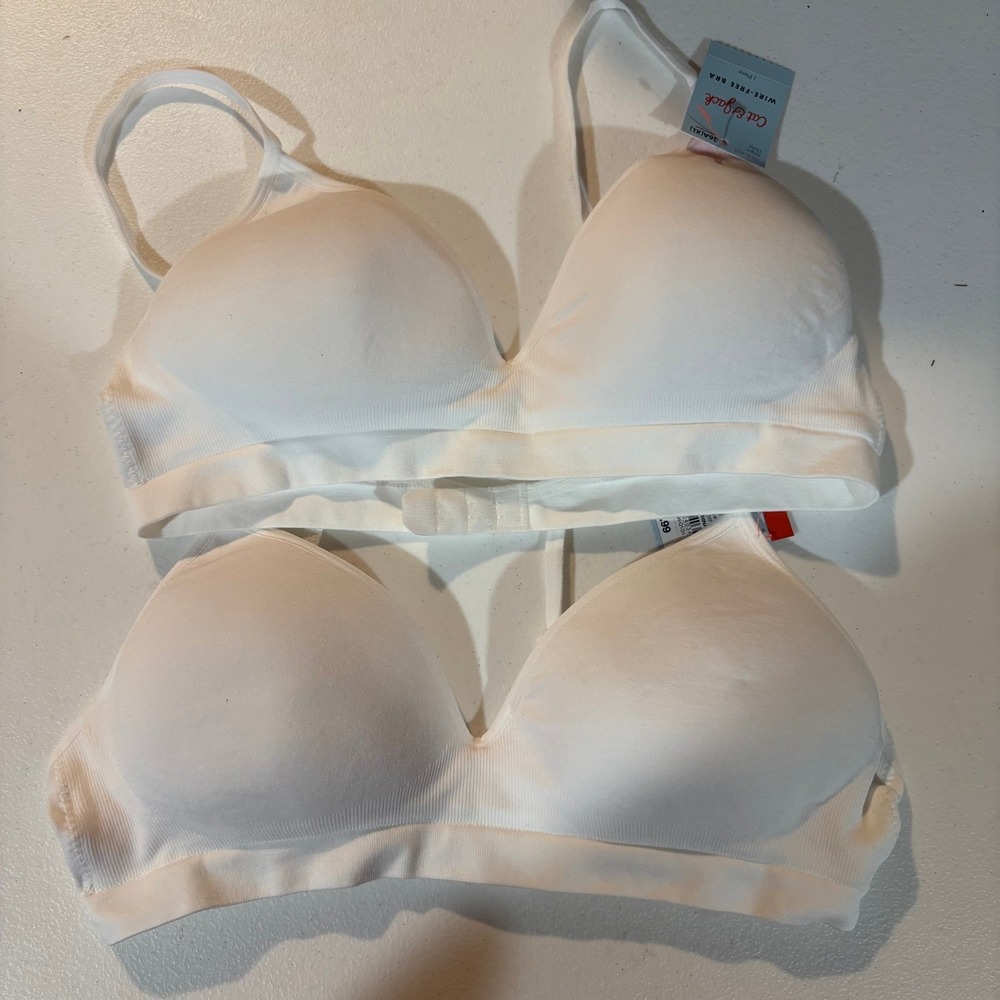 Cat & Jack Set of 2 White Wire-Free Bras Size 36A XL Adjustable Straps NWT‎